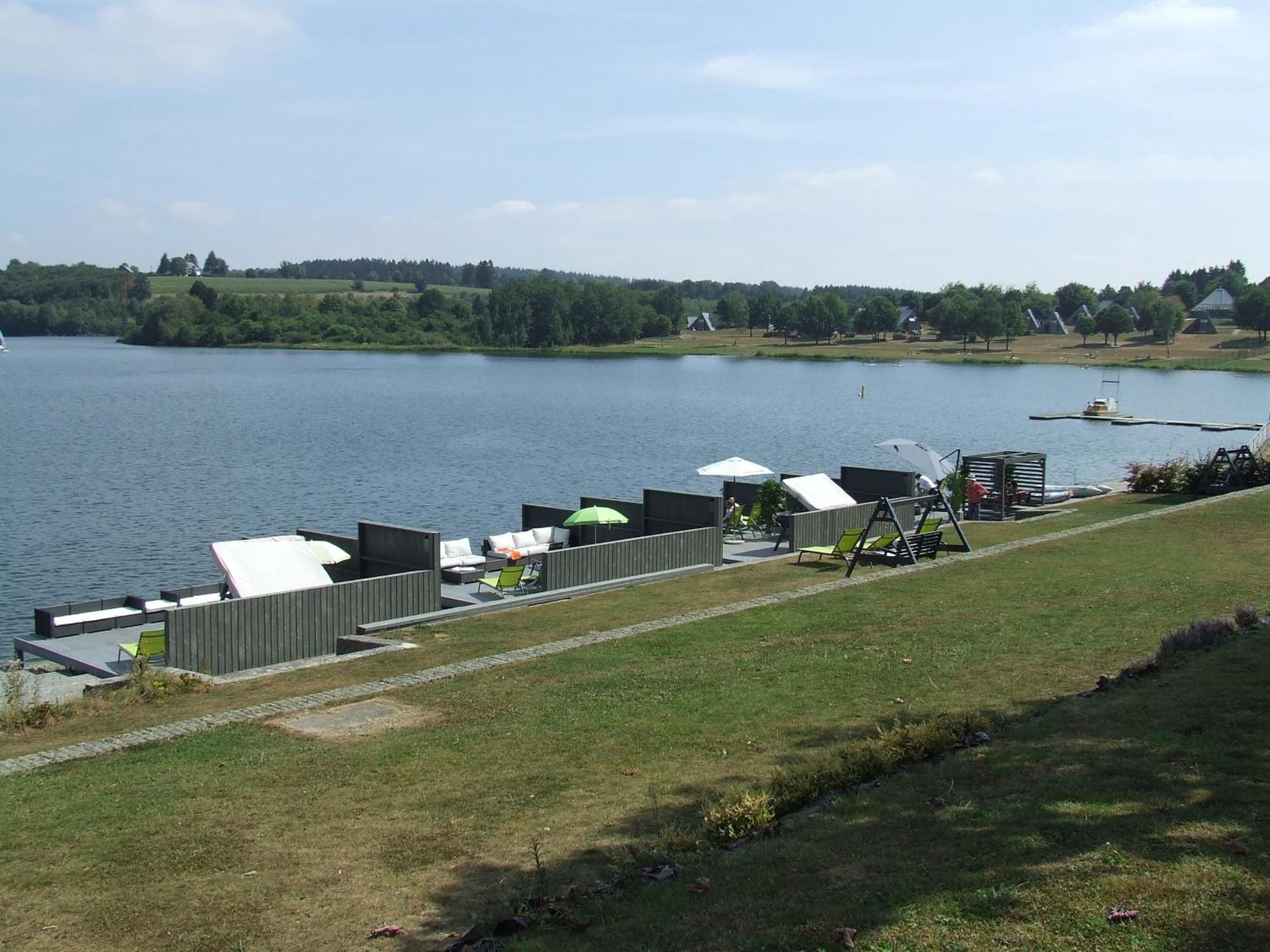 Beverly Weekend Bütgenbach Exterior foto